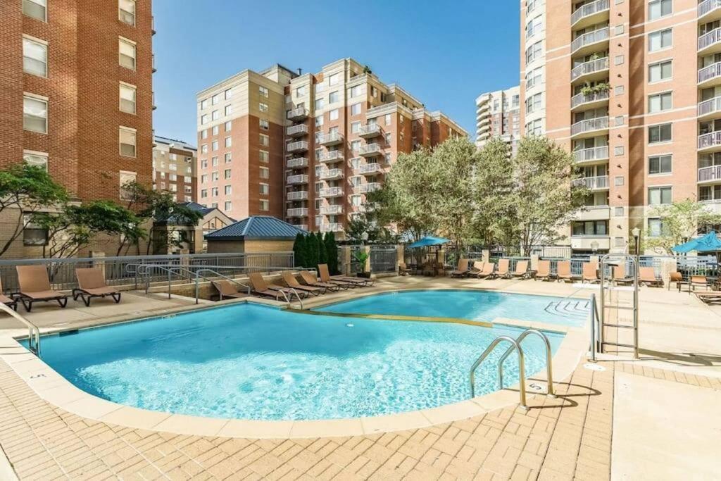 Fantastic 1 Bedroom Condo At Ballston With Gym Arlington Bagian luar foto
