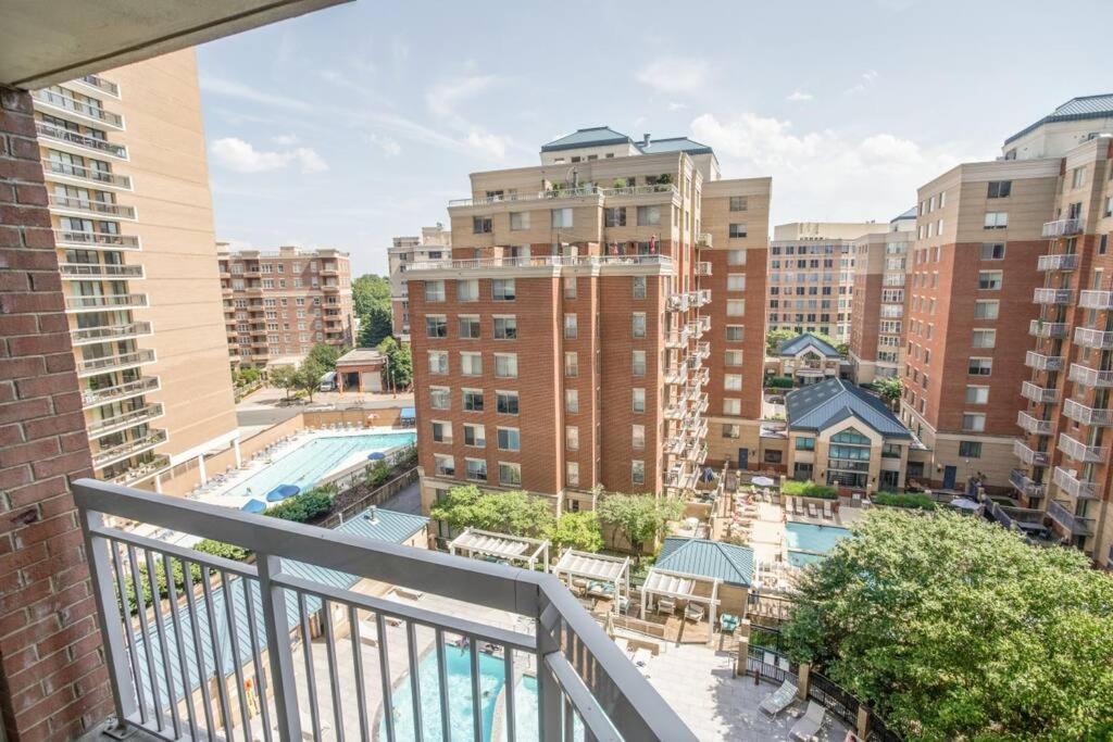 Fantastic 1 Bedroom Condo At Ballston With Gym Arlington Bagian luar foto
