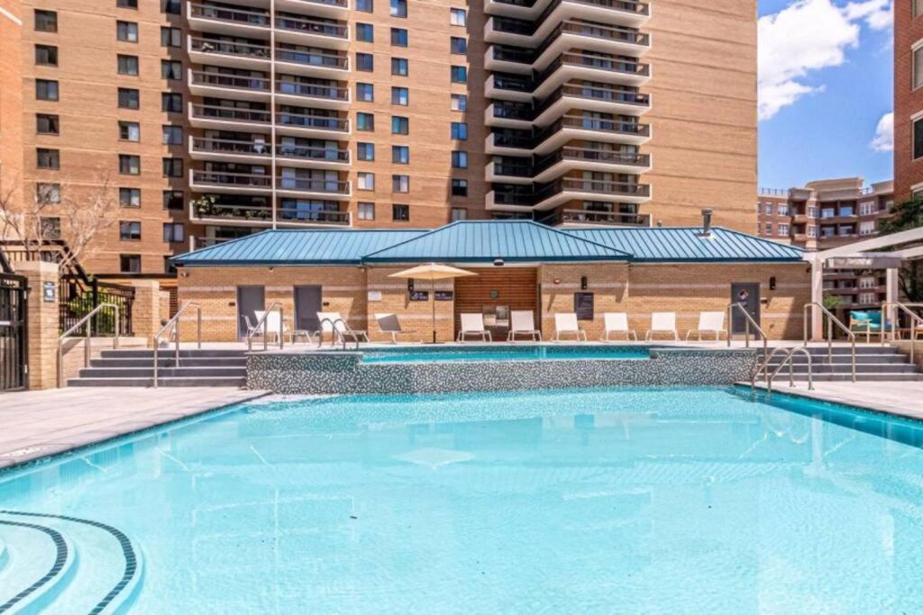 Fantastic 1 Bedroom Condo At Ballston With Gym Arlington Bagian luar foto
